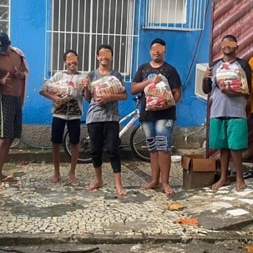 Projeto Cestas Básicas contribui com alimentação de jovens em Rio das Pedras